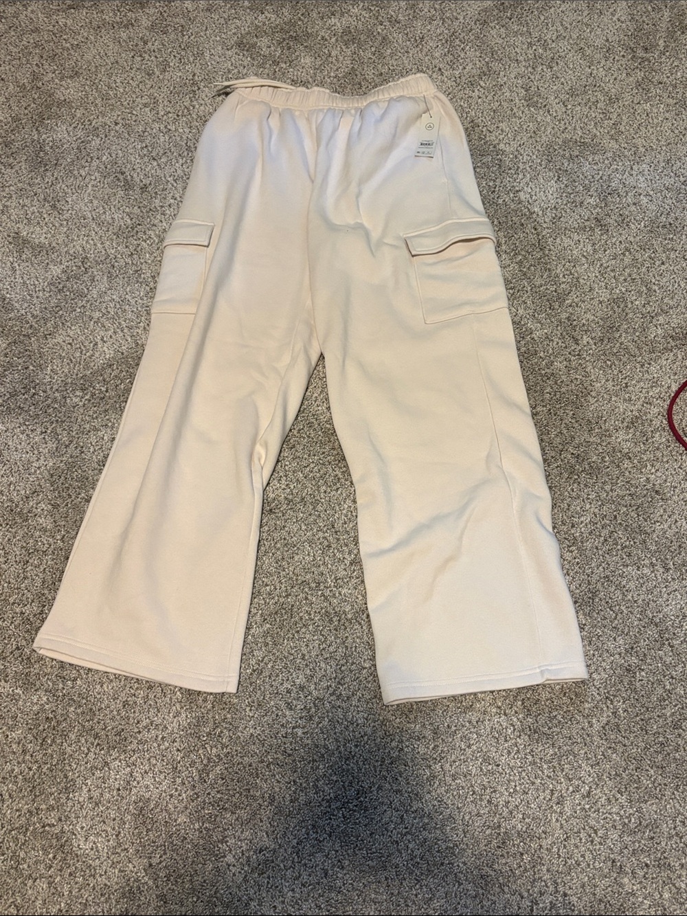 Women’s Cream Cargo Sweatpants